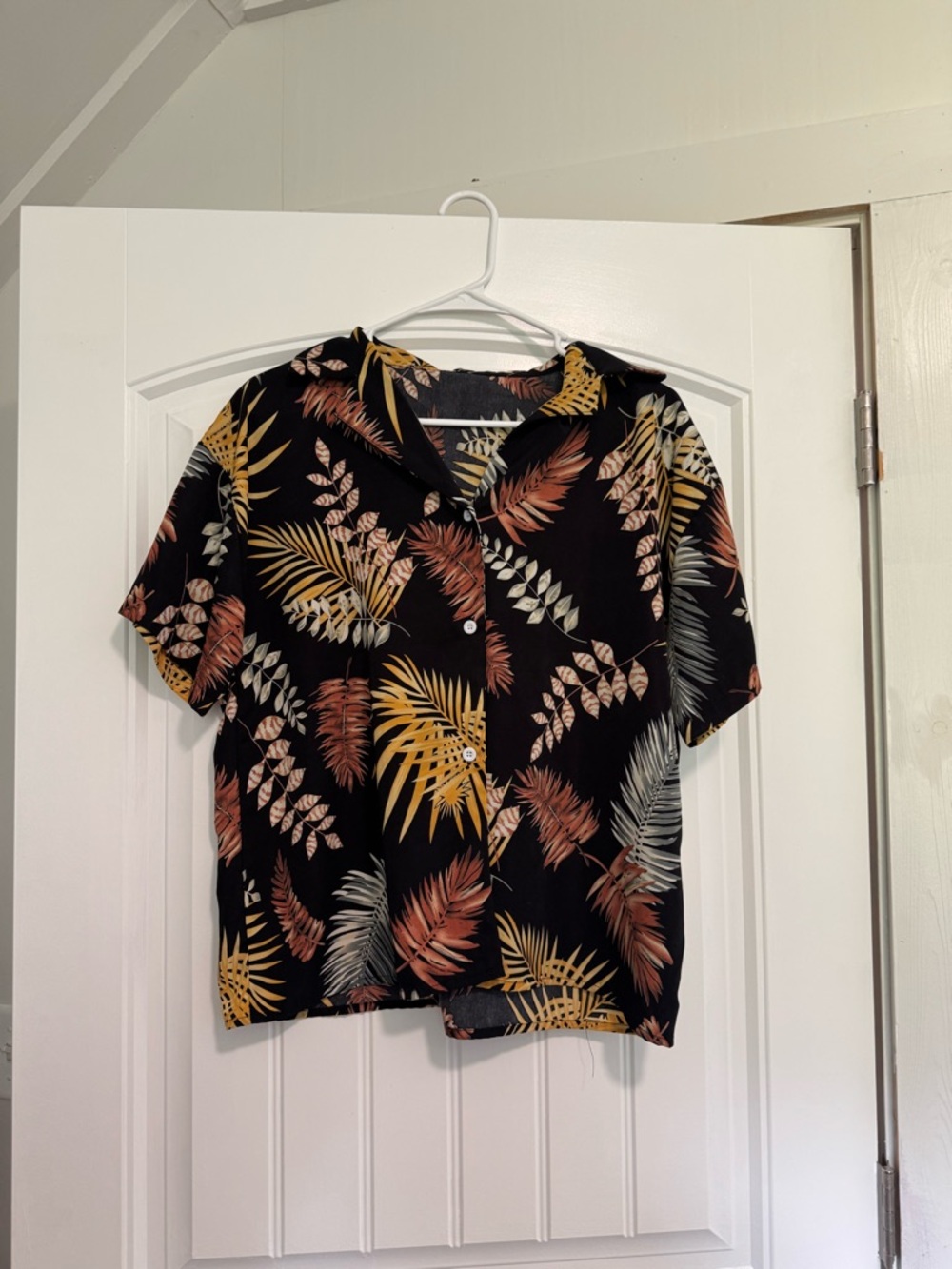 Women’s Tropical Button Up